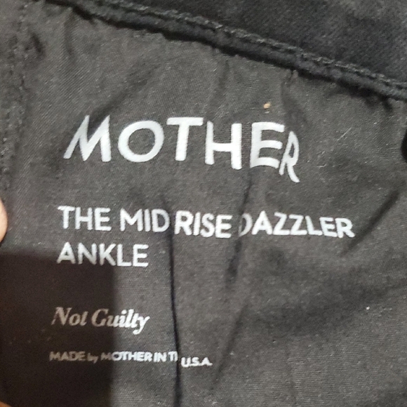 MOTHER Women's Black Midrise Dazzler Ankle Jeans - Picture 4 of 10